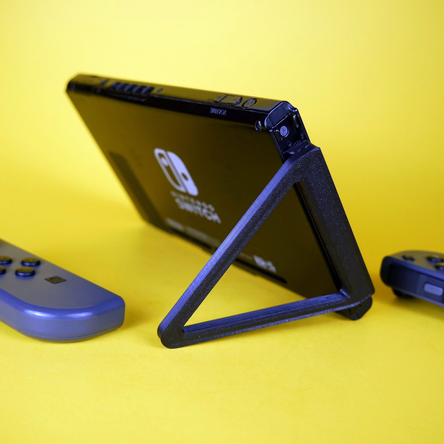 Switch Vertical Kickstand